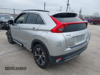 2018 Mitsubishi Eclipse Cross SE with VIN JA4AT5AA2JZ046131, listed as a IAAI auction lot 41275372 with 98,612 mi miles and . Bid and sale history available at DreamBid. Image 3.