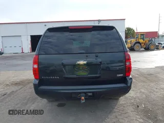 2010 Chevrolet Suburban Commercial with VIN 1GNUKHE38AR190423, listed as a IAAI auction lot 41361377 with 215,187 mi miles and . Bid and sale history available at DreamBid. Image 16.