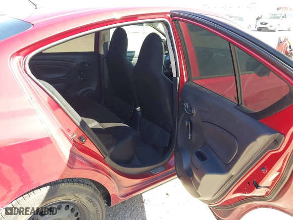 2015 Nissan Versa SV with VIN 3N1CN7AP5FL840101, listed as a IAAI auction lot 41818458 with 156,203 mi miles. Bid and sale history available at carsss.com. Image 8.
