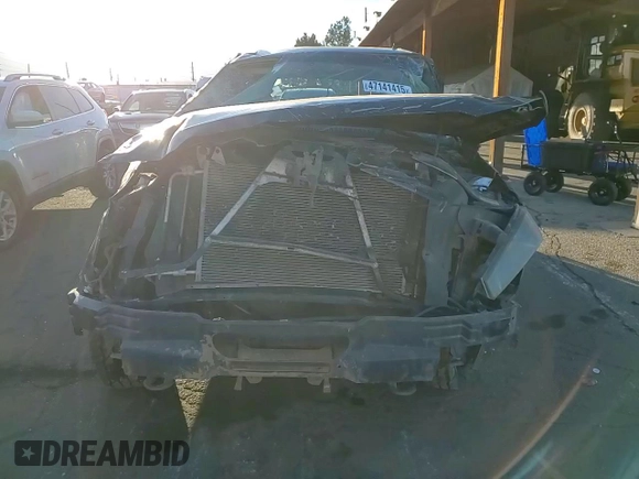 2002 Chevrolet Avalanche with VIN 3GNEK13T52G114030, listed as a Copart auction lot 47141415 with Not Provided miles and Salvage Title. Bid and sale history available at DreamBid. Image 11.