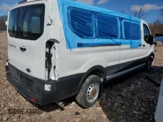 2024 Ford Transit Passenger XL with VIN 1FBAX9Y82RKB32407, listed as a Copart auction lot 48528335 with 1,262 mi miles and Salvage Title. Bid and sale history available at DreamBid. Image 3.
