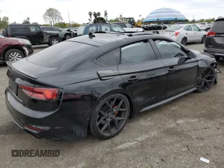 2019 Audi RS 5 Sportback z VIN WUABWCF51KA902832, wystawiony jako Copart lot #53580525 z przebiegiem 21 957 mil mil oraz Szkody całkowita. Historia ofert i sprzedaży dostępna na DreamBid. Obrazek 3.