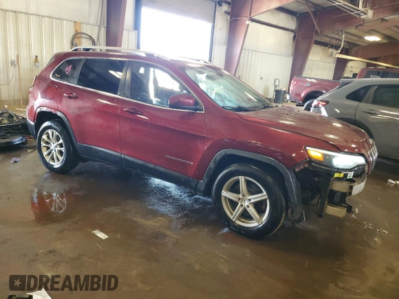 2019 Jeep Cherokee Latitude z VIN 1C4PJLCB8KD130064, wystawiony jako Copart lot #61188805 z przebiegiem 169 508 mil mil oraz Czysty tytuł • Clean title. Historia ofert i sprzedaży dostępna na DreamBid. Obrazek 4.