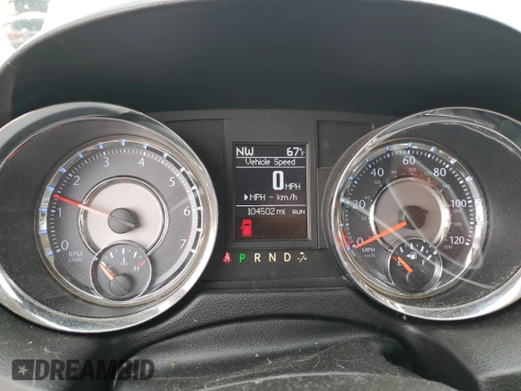 2014 Chrysler Town & Country Touring with VIN 2C4RC1BG1ER225720, listed as a Copart auction lot 58071165 with 104,502 mi miles and Salvage title. Bid and sale history available at DreamBid. Image 9.