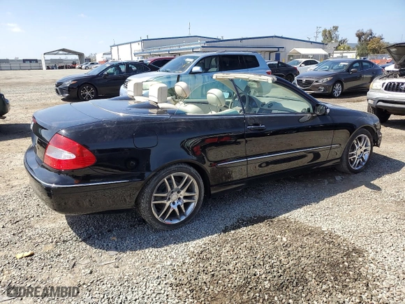 2008 Mercedes-Benz CLK-Class 3.5L with VIN WDBTK56F18T089313, listed as a Copart auction lot 49496485 with 101,711 mi miles and Salvage Title. Bid and sale history available at carsss.com. Image 3.