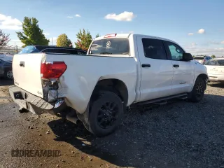 2011 Toyota Tundra 4WD Truck with VIN 5TFDM5F18BX021093, listed as a Copart auction lot 70346484 with 205,452 mi miles and Salvage Title. Bid and sale history available at carsss.com. Image 3.