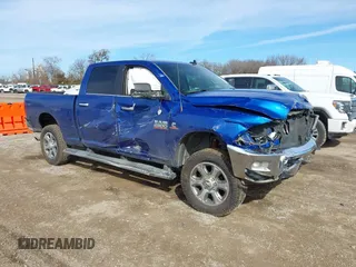 2018 Ram 2500 Big Horn with VIN 3C6UR5DL5JG122236, listed as a IAAI auction lot 41671388 with 128,044 mi miles. Bid and sale history available at carsss.com. Image 1.