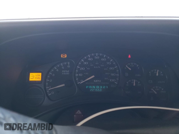 2002 Chevrolet Tahoe LS z VIN 1GNEC13V32J215385, wystawiony jako Copart lot #56666035 z przebiegiem 227 553 mil mil oraz Szkoda całkowita • Salvage title. Historia ofert i sprzedaży dostępna na DreamBid. Obrazek 9.