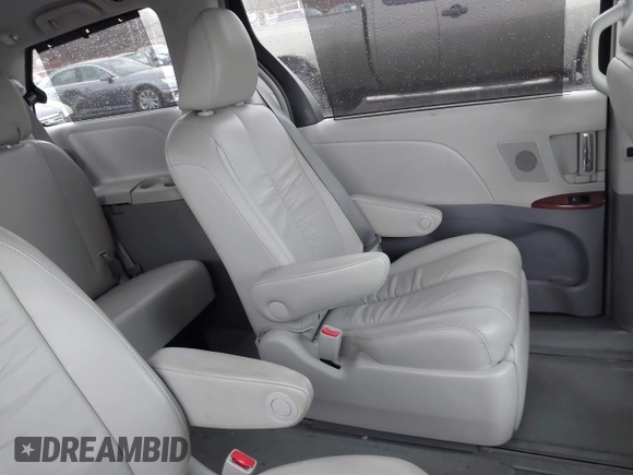 2012 Toyota Sienna XLE with VIN 5TDDK3DC7CS035444, listed as a IAAI auction lot 41640499 with 117,220 mi miles and . Bid and sale history available at DreamBid. Image 8.
