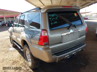 2007 Toyota 4Runner SR5 with VIN JTEBU14R170113165, listed as a IAAI auction lot 41648804 with 157,524 mi miles. Bid and sale history available at carsss.com. Image 3.