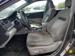 2014 Toyota Camry L with VIN 4T4BF1FKXER365261, listed as a Copart auction lot 55895625 with 170,874 mi miles and Clean Title. Bid and sale history available at DreamBid. Image 7.