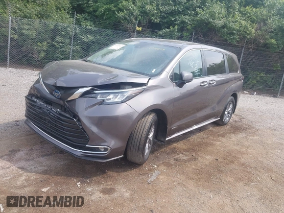 2021 Toyota Sienna XLE with VIN 5TDYSKFC9MS014413, listed as a IAAI auction lot 42449852 with 111,712 mi miles and . Bid and sale history available at DreamBid. Image 2.