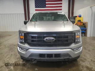2022 Ford F-150 XL z VIN 1FTFW1E83NFC43335, wystawiony jako Copart lot #48742325 z przebiegiem 52 678 mil mil oraz Szkoda całkowita • Salvage title. Historia ofert i sprzedaży dostępna na DreamBid. Obrazek 5.
