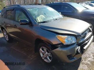 2010 Toyota RAV4 with VIN 2T3BK4DVXAW033178, listed as a IAAI auction lot 41795914 with 209,365 mi miles. Bid and sale history available at carsss.com. Image 1.