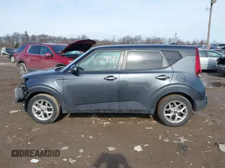 2020 Kia Soul LX with VIN KNDJ23AU2L7730747, listed as a IAAI auction lot 41474294 with 67,975 mi miles. Bid and sale history available at carsss.com. Image 14.