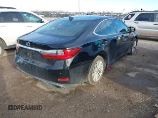 2016 Lexus ES with VIN 58ABK1GG9GU008567, listed as a IAAI auction lot 41652406 with 155,302 mi miles. Bid and sale history available at carsss.com. Image 4.
