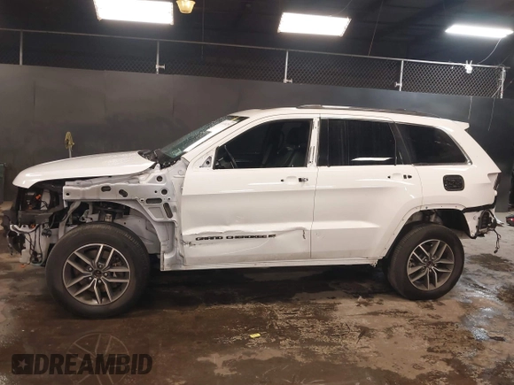 2022 Jeep Grand Cherokee Limited with VIN 1C4RJFBG7NC165888, listed as a IAAI auction lot 41436251 with 58,320 mi miles and . Bid and sale history available at DreamBid. Image 15.