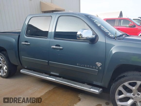 2008 Chevrolet Silverado 1500 Work Truck with VIN 2GCEC13C081187328, listed as a IAAI auction lot 42101495 with Not Provided miles and . Bid and sale history available at DreamBid. Image 13.