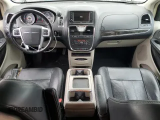 2012 Chrysler Town & Country Touring z VIN 2C4RC1BG2CR282571, wystawiony jako Copart lot #58896405 z przebiegiem 107 620 mil mil oraz Czysty tytuł • Clean title. Historia ofert i sprzedaży dostępna na DreamBid. Obrazek 8.