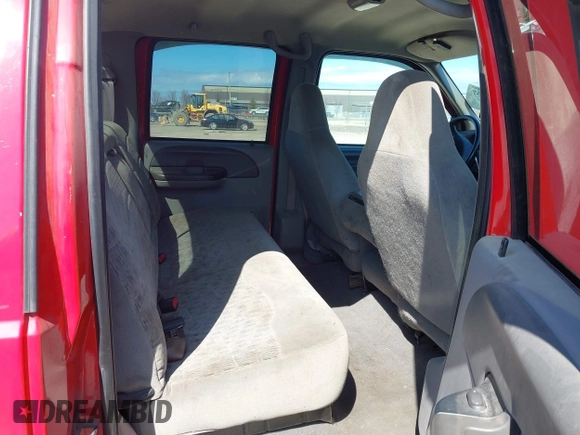 1999 Ford Super Duty F-250 XL with VIN 1FTNW21S5XED28172, listed as a IAAI auction lot 41887957 with 233,990 mi miles. Bid and sale history available at carsss.com. Image 8.