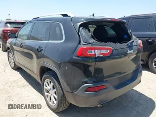 2016 Jeep Cherokee Latitude with VIN 1C4PJLCB6GW257942, listed as a IAAI auction lot 42020649 with 135,808 mi miles and . Bid and sale history available at DreamBid. Image 3.