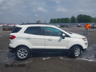 2019 Ford EcoSport SE z VIN MAJ3S2GE7KC296985, wystawiony jako IAAI lot #41963420 z przebiegiem 82 846 mil mil oraz . Historia ofert i sprzedaży dostępna na DreamBid. Obrazek 13.