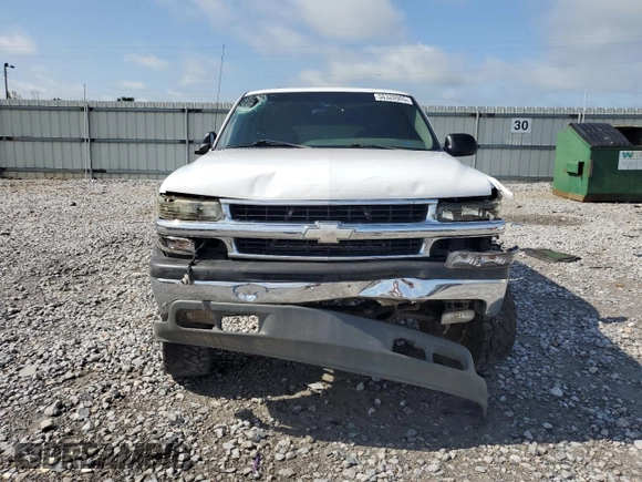 2004 Chevrolet Tahoe LS z VIN 1GNEC13V84R288076, wystawiony jako Copart lot #58320985 z przebiegiem 263 726 mil mil oraz Szkoda całkowita • Salvage title. Historia ofert i sprzedaży dostępna na DreamBid. Obrazek 5.