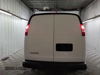 2022 Chevrolet Express Cargo with VIN 1GCWGAFPXN1225074, listed as a IAAI auction lot 42774188 with 101,508 mi miles and . Bid and sale history available at DreamBid. Image 15.