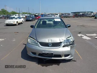 2005 Honda Civic Cpe LX with VIN 1HGEM22575L060752, listed as a IAAI auction lot 41688529 with 69,542 mi miles. Bid and sale history available at carsss.com. Image 12.