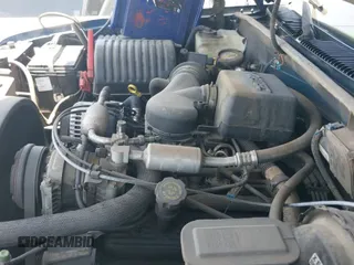 2000 Chevrolet Silverado 2500 с VIN 1GCGC24R1YR112498, выставлен на аукционе IAAI как лот 42386089 с пробегом 41 338 миль миль и . История ставок и продаж доступна на DreamBid. Изображение 13.