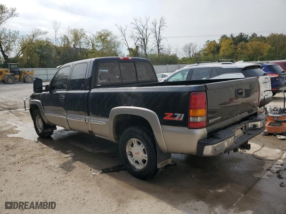 2000 GMC New Sierra 1500 SLE with VIN 1GTEK19T5YE314065, listed as a Copart auction lot 75393644 with NaN miles and Non Repairable. Bid and sale history available at carsss.com. Image 2.
