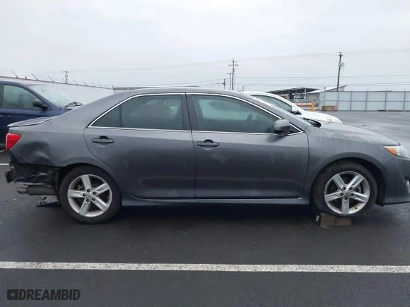 2014 Toyota Camry L with VIN 4T1BF1FK4EU372166, listed as a IAAI auction lot 41228217 with 159,187 mi miles. Bid and sale history available at carsss.com. Image 14.