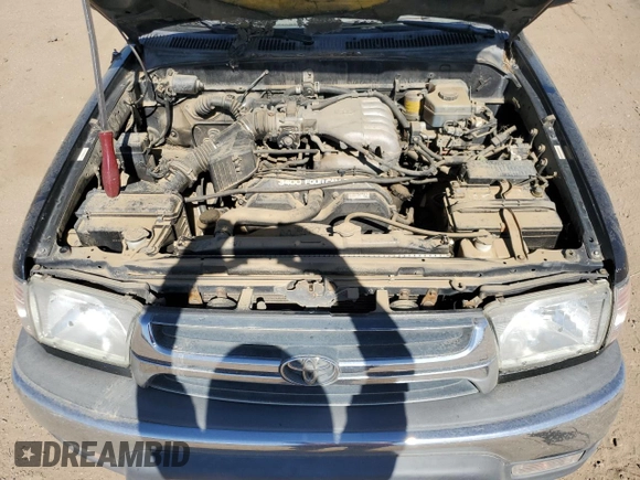 2002 Toyota 4Runner SR5 z VIN JT3GN86R920252356, wystawiony jako Copart lot #68425944 z przebiegiem 290 149 mil mil oraz Czysty tytuł • Clean title. Historia ofert i sprzedaży dostępna na DreamBid. Obrazek 12.