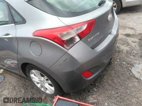2013 Hyundai Elantra с VIN KMHD35LE2DU022458, выставлен на аукционе IAAI как лот 42479149 с пробегом 191 511 миль миль и . История ставок и продаж доступна на DreamBid. Изображение 6.