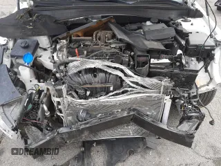 2017 Kia Optima LX z VIN 5XXGT4L37HG166870, wystawiony jako Copart lot #51380755 z przebiegiem 95 065 mil mil oraz Szkoda całkowita • Salvage title. Historia ofert i sprzedaży dostępna na DreamBid. Obrazek 12.
