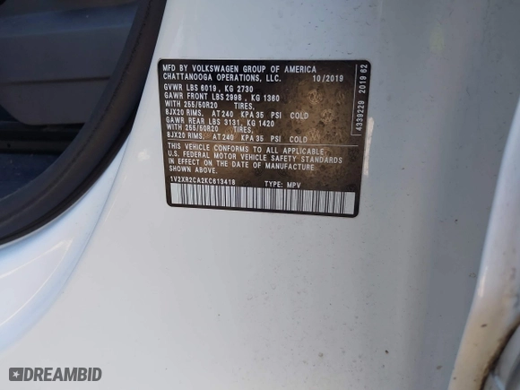 2019 Volkswagen Atlas 3.6L V6 SE w/Technology R-Line with VIN 1V2XR2CA2KC613418, listed as a IAAI auction lot 41735463 with 59,671 mi miles. Bid and sale history available at carsss.com. Image 9.