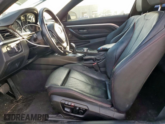 2015 BMW 4 Series 428i z VIN WBA3N3C55FK231929, wystawiony jako Copart lot #57683365 z przebiegiem 169 527 mil mil oraz Szkoda całkowita • Salvage title. Historia ofert i sprzedaży dostępna na DreamBid. Obrazek 7.