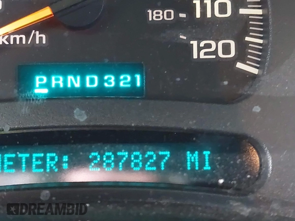 2004 GMC Yukon SLT with VIN 1GKEC13V94J125366, listed as a IAAI auction lot 42089017 with 287,827 mi miles. Bid and sale history available at carsss.com. Image 15.