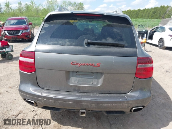 2008 Porsche Cayenne S z VIN WP1AB29P48LA44473, wystawiony jako IAAI lot #42273368 z przebiegiem 181 076 mil mil oraz . Historia ofert i sprzedaży dostępna na DreamBid. Obrazek 16.