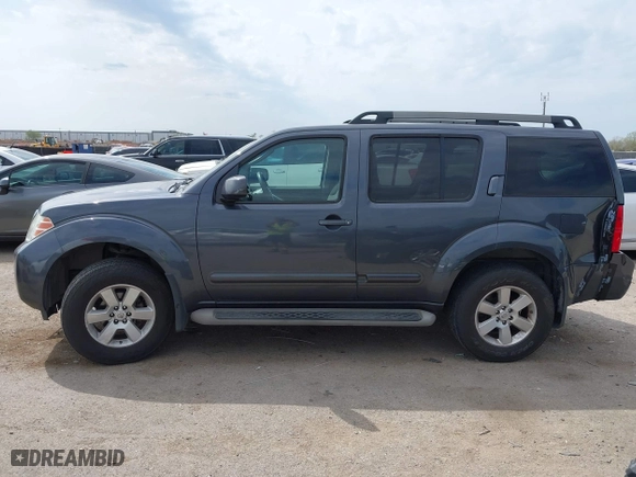 2012 Nissan Pathfinder SV with VIN 5N1AR1NN4CC632194, listed as a IAAI auction lot 41871512 with 135,571 mi miles. Bid and sale history available at carsss.com. Image 14.