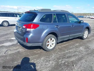 2014 Subaru Outback 2.5i Premium with VIN 4S4BRBCC0E3309291, listed as a IAAI auction lot 41985710 with 316,078 mi miles. Bid and sale history available at carsss.com. Image 4.
