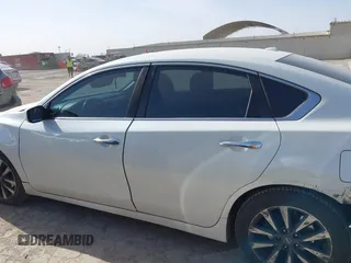 2017 Nissan Altima SV with VIN 1N4AL3APXHC188261, listed as a IAAI auction lot 41719138 with 180,797 mi miles and . Bid and sale history available at DreamBid. Image 14.