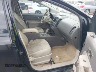 2008 Ford Edge SE with VIN 2FMDK36CX8BA05291, listed as a IAAI auction lot 41949625 with 223,935 mi miles. Bid and sale history available at carsss.com. Image 5.
