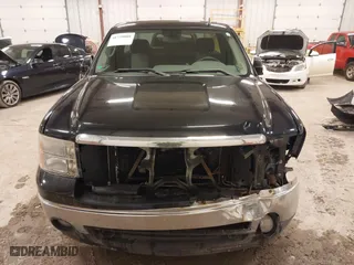 2008 GMC Sierra 1500 Work Truck with VIN 1GTEK14C88Z323391, listed as a IAAI auction lot 41729808 with 122,444 mi miles. Bid and sale history available at carsss.com. Image 12.