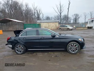 2018 Mercedes-Benz C 300 с VIN 55SWF4KB5JU242766, выставлен на аукционе IAAI как лот 41663368 с пробегом 79 959 миль миль и . История ставок и продаж доступна на DreamBid. Изображение 13.