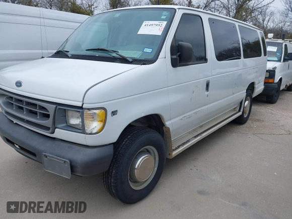 1999 Ford Econoline Passenger XL с VIN 1FBSS31L3XHA28629, выставлен на аукционе IAAI как лот 41497952 с пробегом 140 409 миль миль и . История ставок и продаж доступна на DreamBid. Изображение 2.