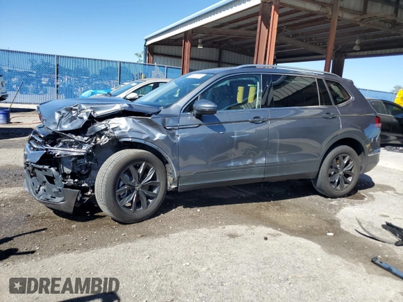 2024 Volkswagen Tiguan SE с VIN 3VV3B7AX5RM160835, выставлен на аукционе Copart как лот 49417135 с пробегом Не указан миль и На запчасти • Non repairable. История ставок и продаж доступна на DreamBid. Изображение 1.