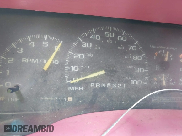 1998 GMC Yukon with VIN 1GKEC13R8WJ711255, listed as a IAAI auction lot 41457304 with 291,211 mi miles. Bid and sale history available at carsss.com. Image 7.