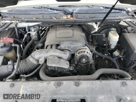 2010 Chevrolet Suburban LTZ with VIN 1GNUKKE37AR274407, listed as a Copart auction lot 49613125 with 195,184 mi miles and Salvage Title. Bid and sale history available at carsss.com. Image 11.