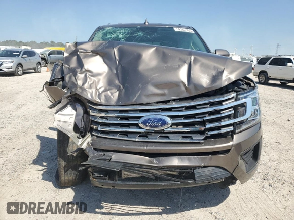 2019 Ford Expedition XLT with VIN 1FMJU1HT7KEA03878, listed as a Copart auction lot 52351735 with 25,615 mi miles and Salvage Title. Bid and sale history available at carsss.com. Image 5.
